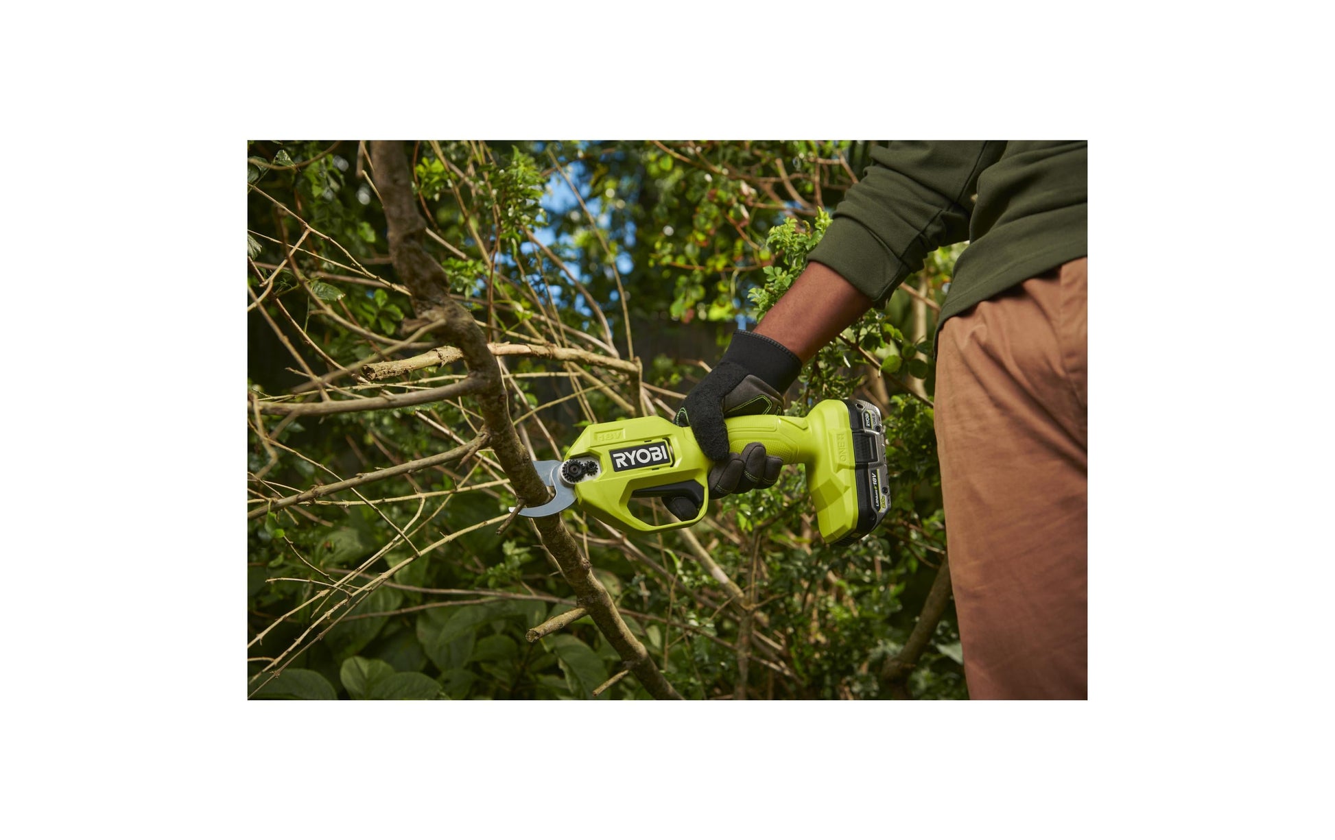 Ryobi RY18SCA-0 Akku-Gartenschere – 18 V – Schnittbreite 25 mm – Solo – ONE+