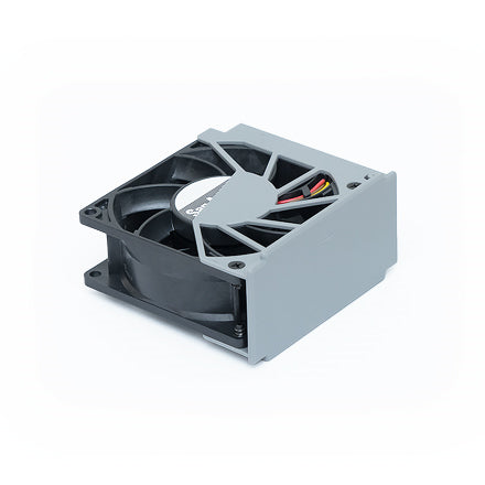 Synology Lüftereinheit – Ø 80 mm, 90×47×86 mm, für RS18017xs+, FS3017, RS3617RPxs und andere