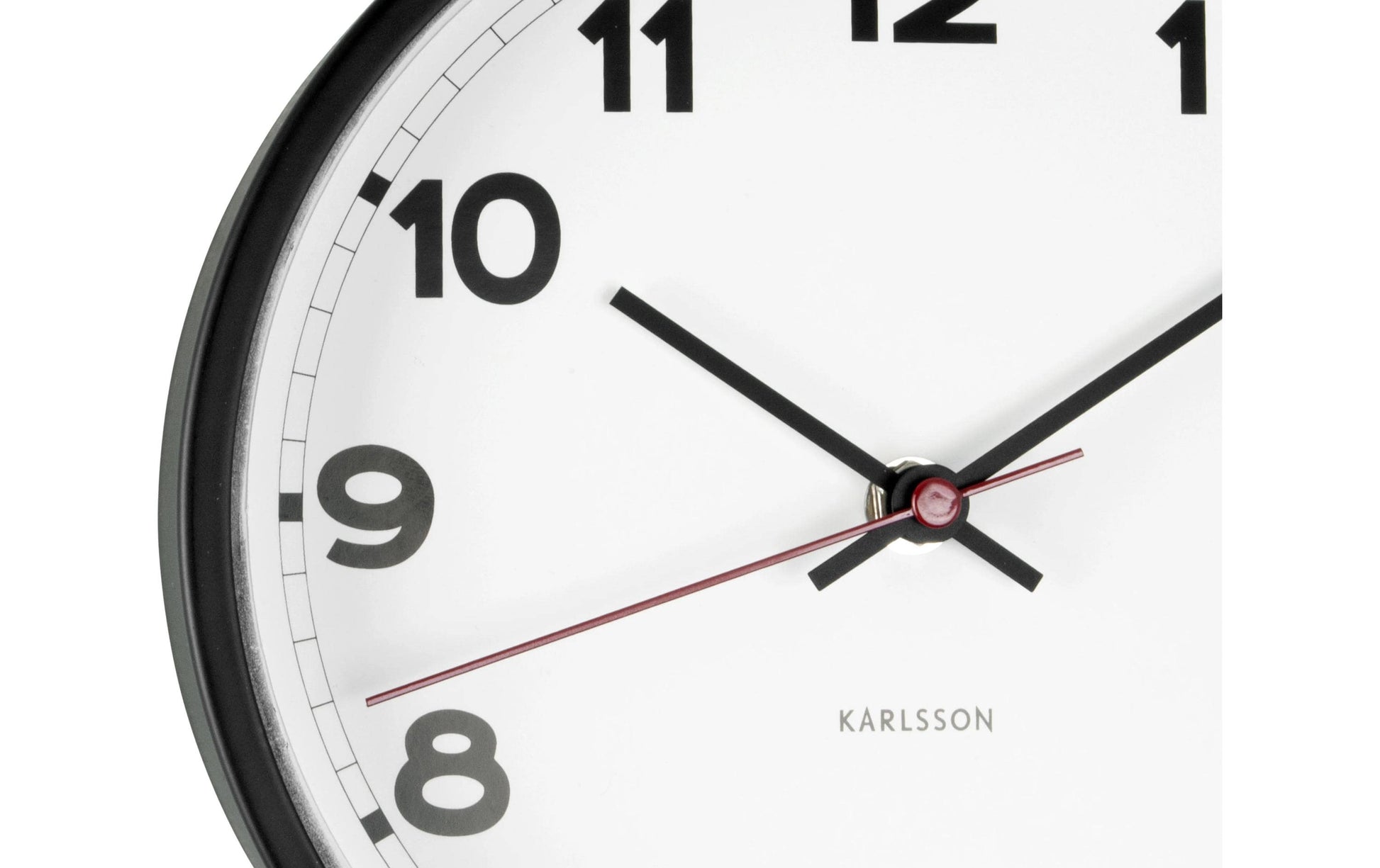 Karlsson Wanduhr New Classic Small – Ø 20 cm, schwarz, Metall, lautlos