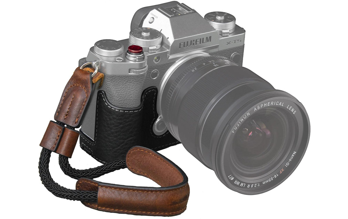 SmallRig 3927 Half-Case mit Handgelenkschlaufe – Aluminiumoxid, Leder – für FUJIFILM X-T5 – Braun