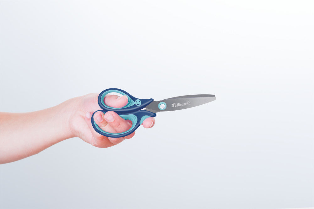 Pelikan Griffix Kinderschere, abgerundet, für Linkshänder – Titannitrid-beschichtet, ergonomischer Griff, Blau
