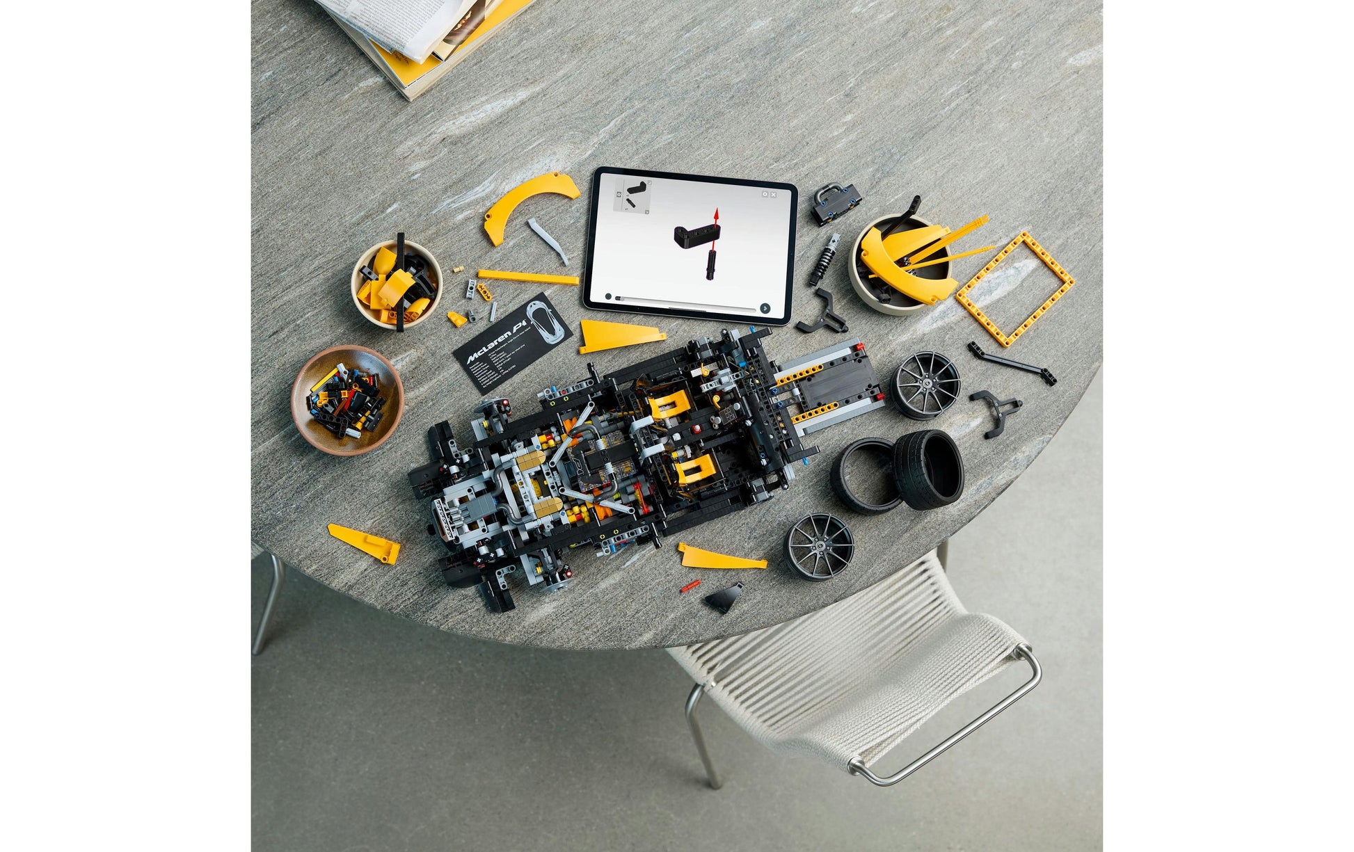 LEGO Technic McLaren P1 3D Puzzle – 3893 Teile – 25 × 14 × 59 cm – ab 18 Jahren