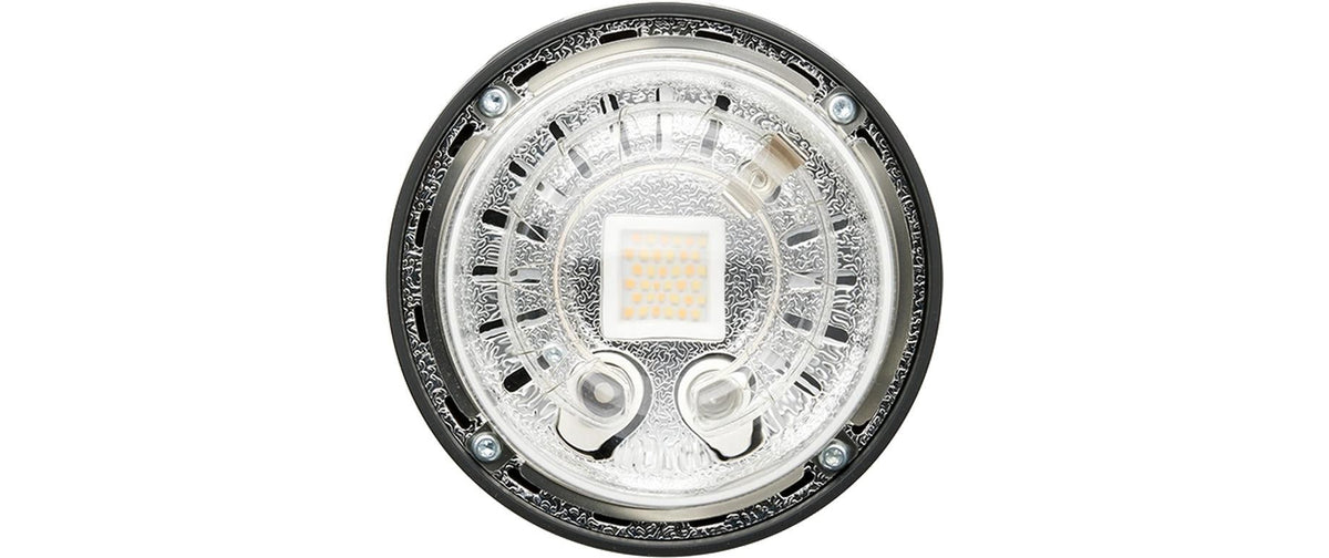 Elinchrom THREE Off-Camera-Blitz – Li-Ion 41,04 Wh, 1,2 s Recycling, Manuell/TTL – für Universal