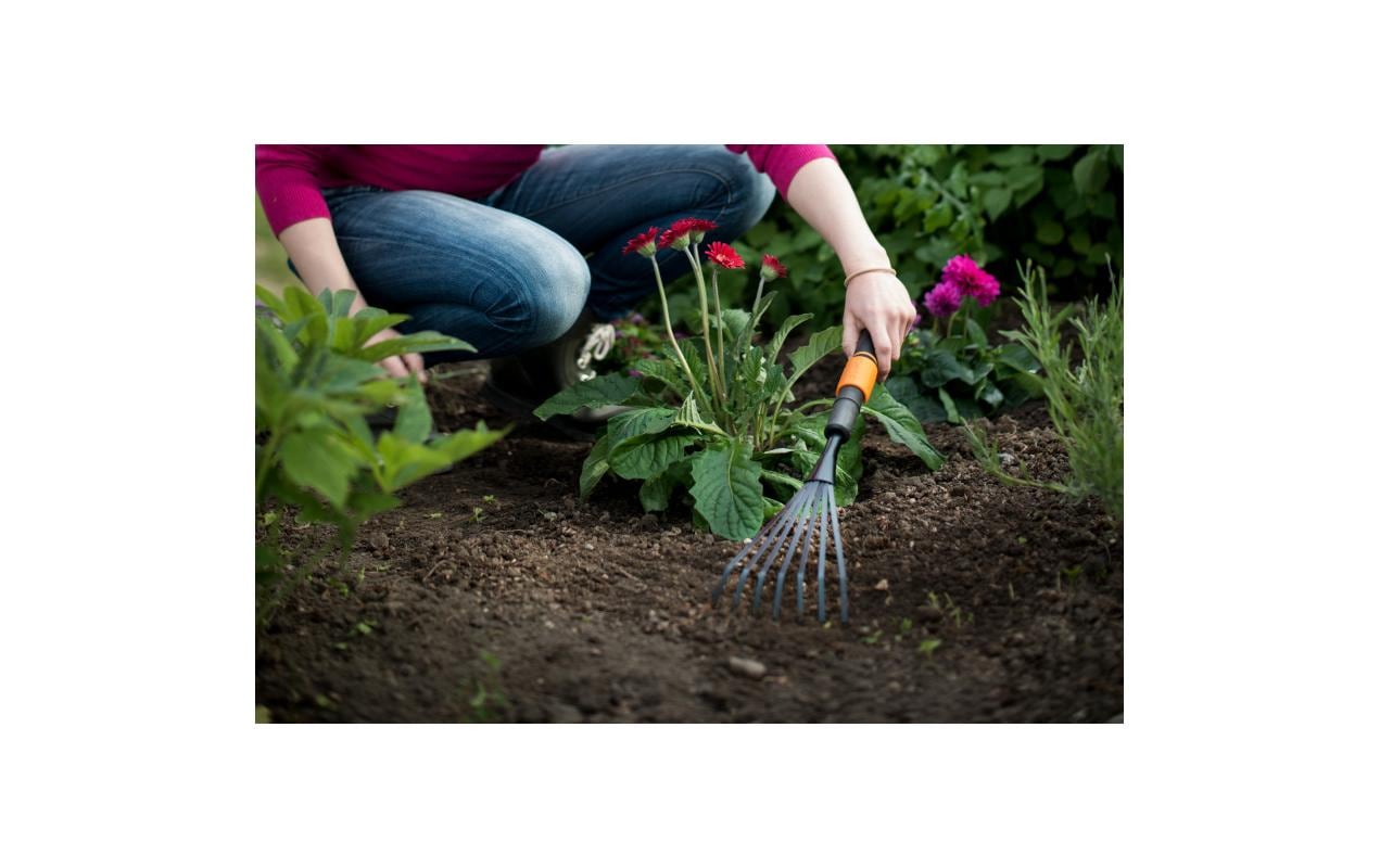 Fiskars Besen QuikFit Kleinfächer – 12,5 cm