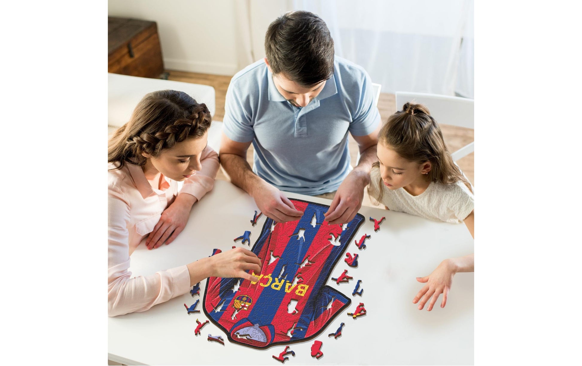 Iconic Puzzles Puzzle FC Barcelona Trikot – 270 Teile – 30 × 38 cm – ab 10 J. – Holz – Blau/Rot