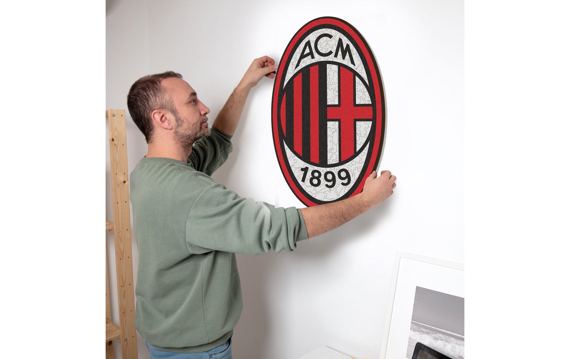 Iconic Puzzles Puzzle AC Milan – 270 Teile – 37,5 × 37,5 cm – ab 10 J. – Holz