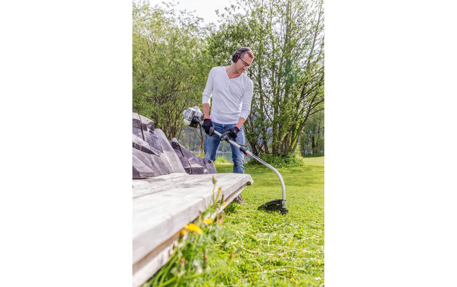 AL-KO BC 223 L-S Rasentrimmer – Benzin – 700 W – Schnittbreite 410 mm – Hubraum 22,5 cm³ – Nylonschnur – Solo
