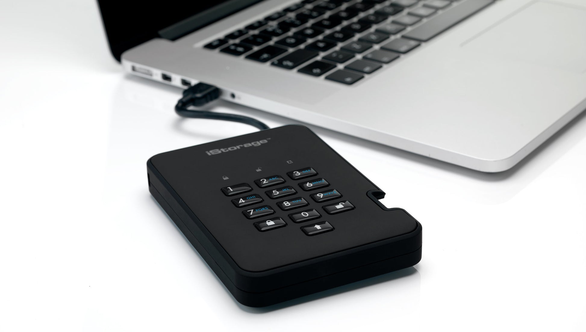iStorage diskAshur2 – 500 GB HDD, USB 3.2 Gen 1 (USB Typ-A), AES-XTS 256-Bit HW-Verschlüsselung, FIPS PUB 197