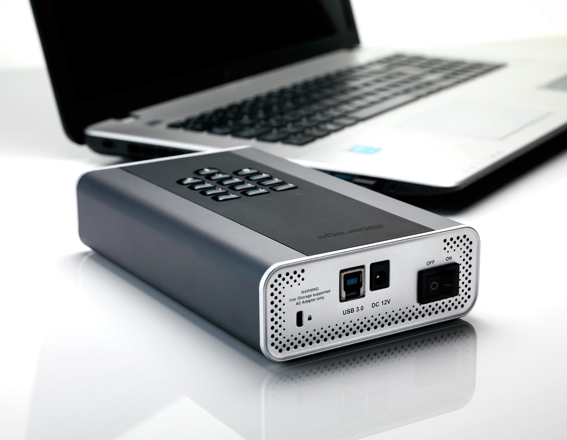iStorage diskAshur DT2 – 8 TB HDD, USB 3.2 Gen 1, FIPS 140-2 Level 3, Hardwareverschlüsselung (256-bit AES-XTS)