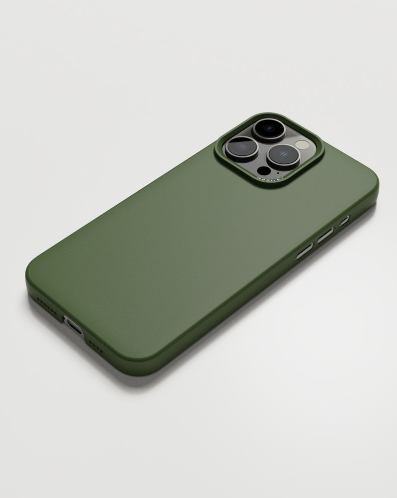 Nudient Thin Case – Backcover – für Apple iPhone 15 Pro Max, MagSafe, Silikon, Pine Green