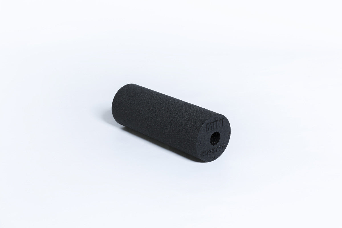 Blackroll Faszienrolle Mini – Mittel, 15 × 5,3 cm – Schwarz – 1 Stk