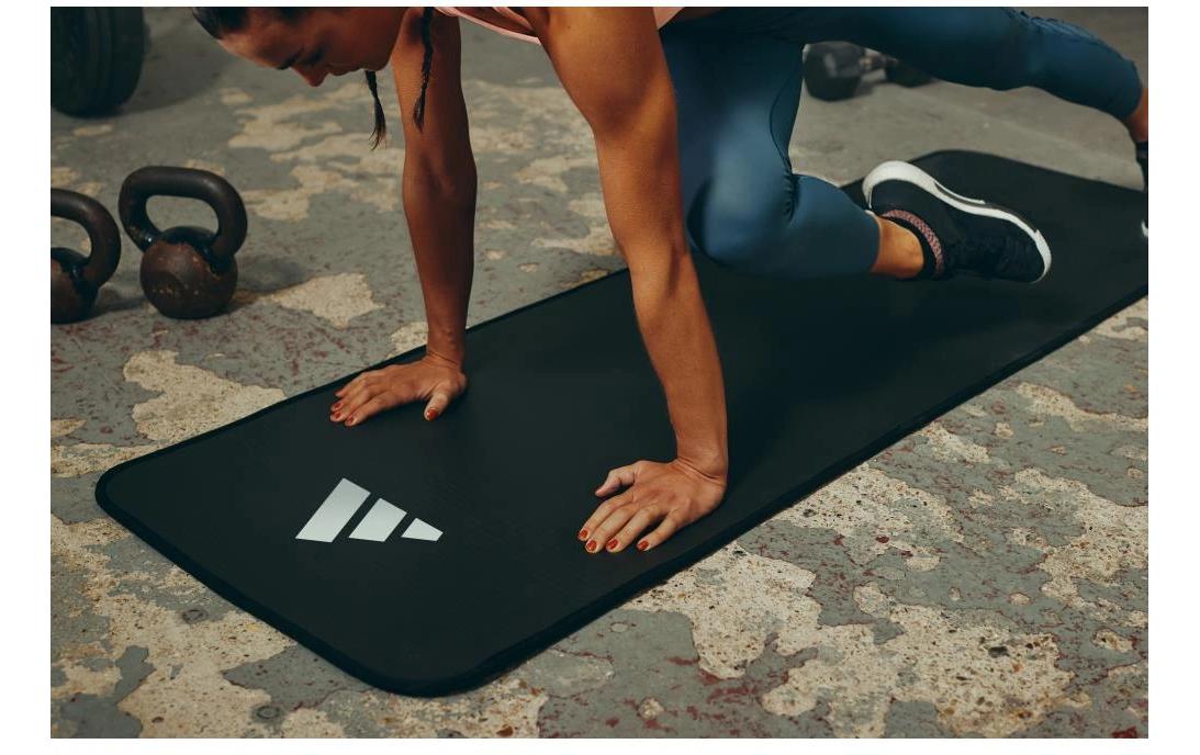 Adidas Bodenmatte – 61 × 176 cm, Schwarz, Dicke 1 cm