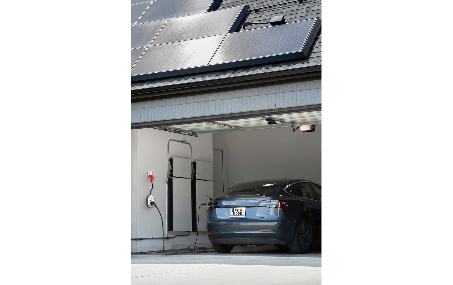 go-e Gemini flex 2.0 Ladestation 22 kW – dreiphasig, Typ 2×1, Wandmontage, eSIM/WLAN/RFID, IP65