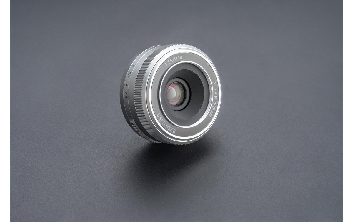 TTArtisan AF2728-X-S Objektiv – 27 mm f/2.8 – für Fujifilm X-Mount – Silber