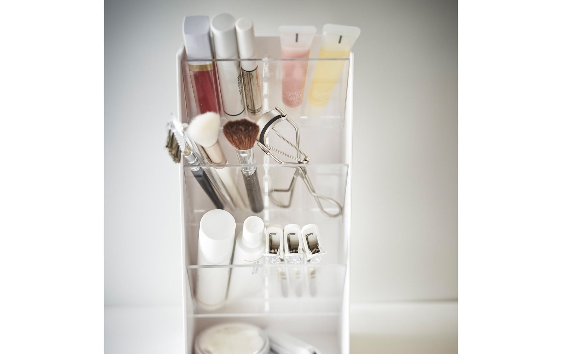 Yamazaki Aufbewahrungsbox (Bad) TOWER – ABS/Polycarbonat/Silikon, 12×7,7×25 cm, Weiss