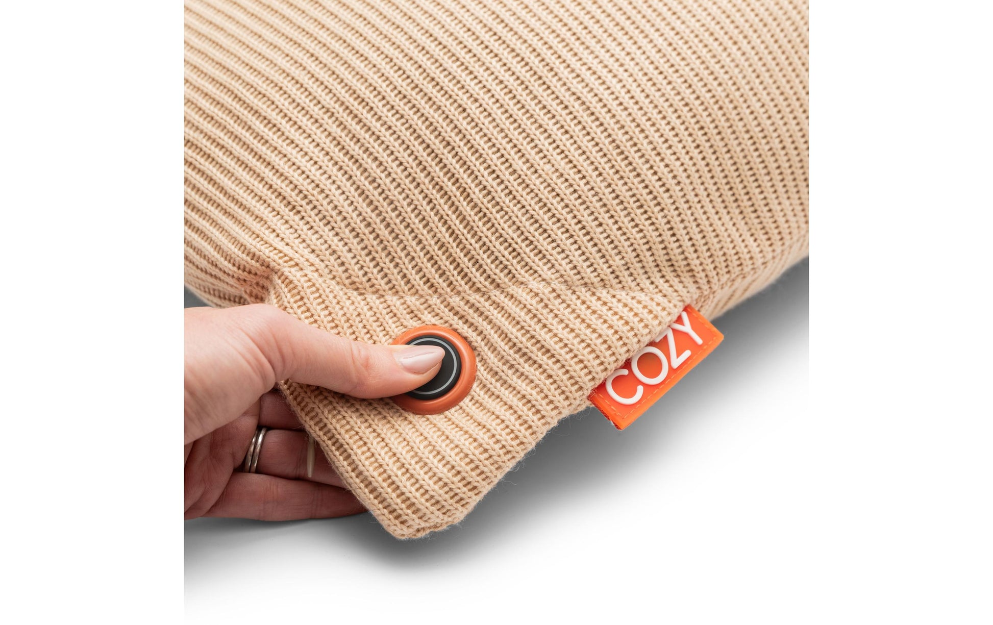 Bodi-Tek Una Heizkissen – 45 × 45 cm, Strickbezug, mit Powerbank 10'000 mAh, 3 Heizstufen, Beige