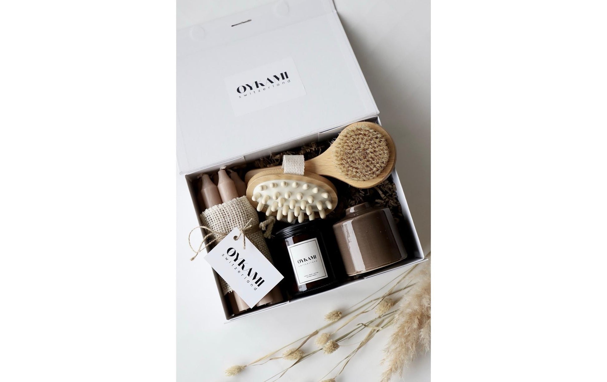 OYKAMI Geschenkbox – mit Kerzenhalter – Keramik, Holz, Rosa, Weiss, Beige – 6 Stk.