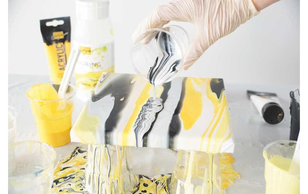 KREUL SOLO Goya Pouring Fluid – Transparent glänzend – 750 ml – für Giess- und Fliesstechniken mit Acrylfarben
