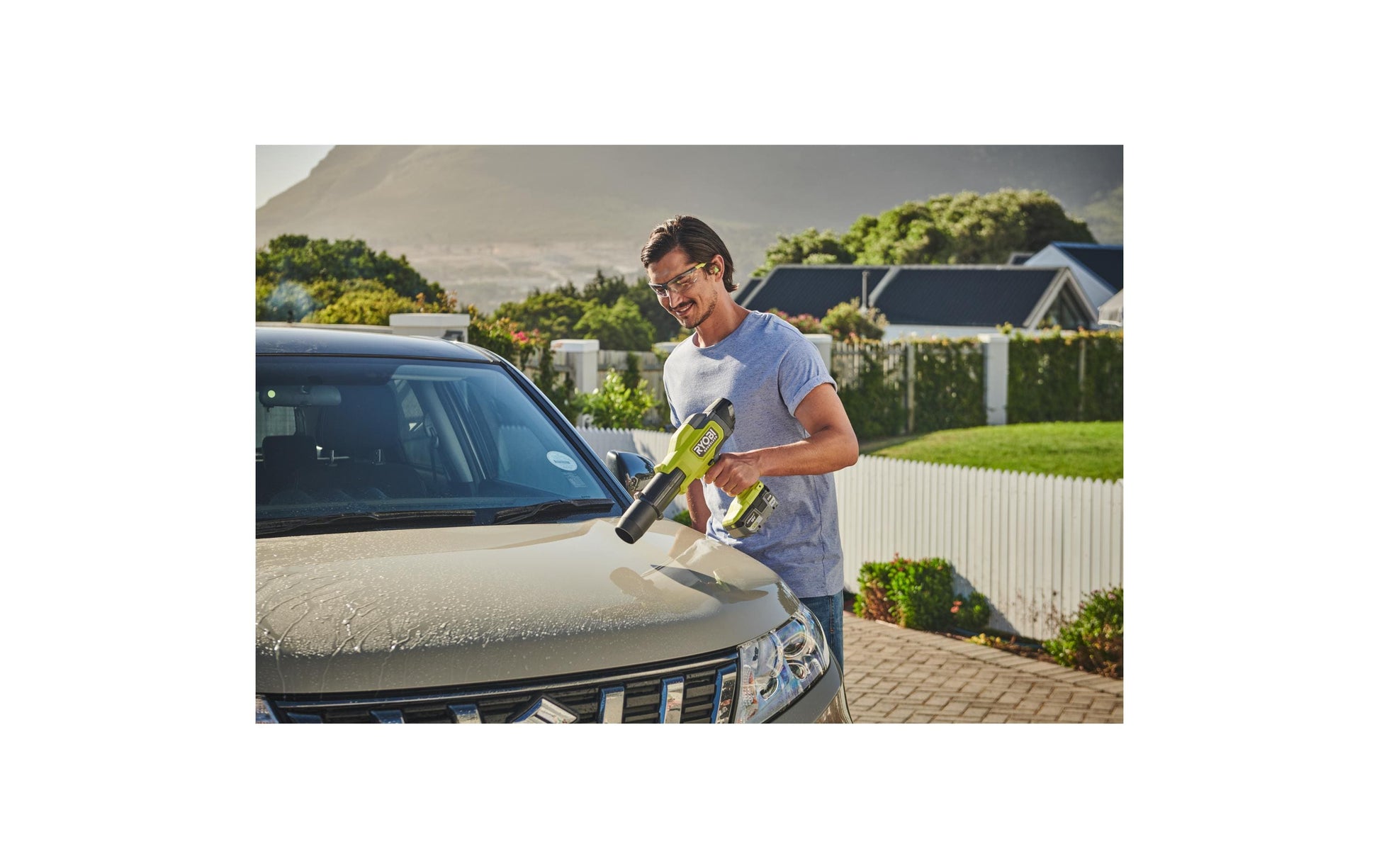Ryobi RY18BLCXA-0 Akku-Laubbläser – 18 V – 241 km/h – Solo – ONE+