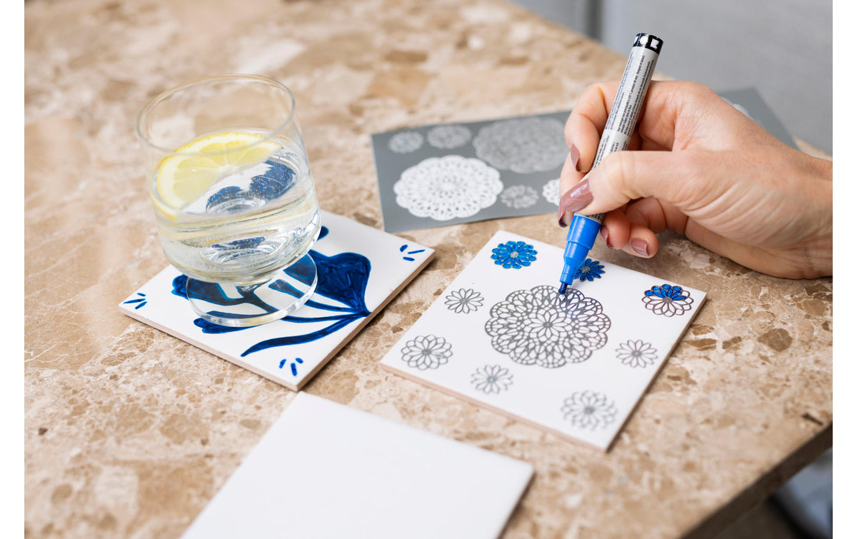 Creativ Company Bastelset – Porzellanuntersetzer bemalen – Porzellan, Blau