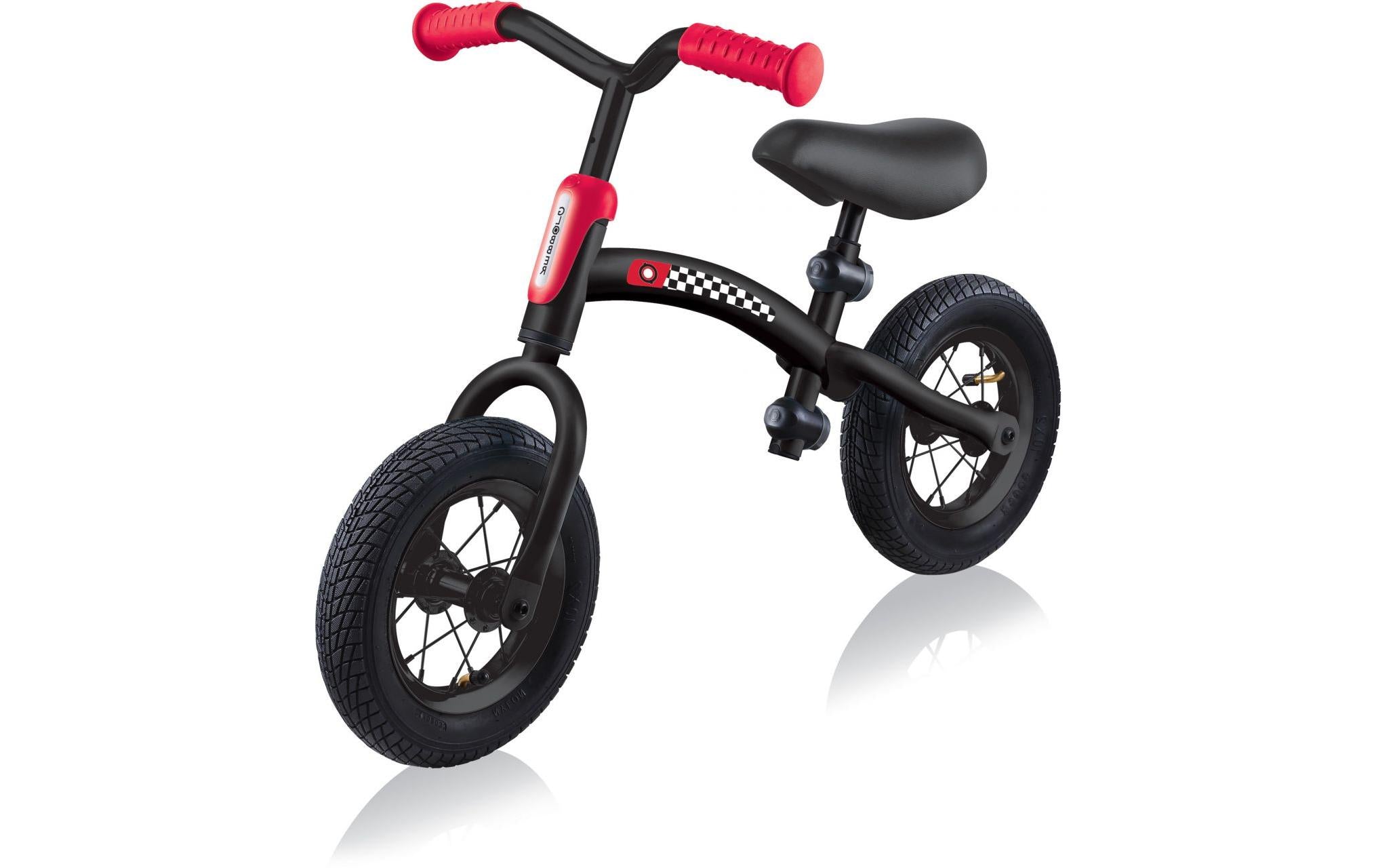 Globber GO BIKE AIR Laufrad – Ø 10", aufblasbare Reifen – ab 3 Jahren – schwarz/rot – Aluminium
