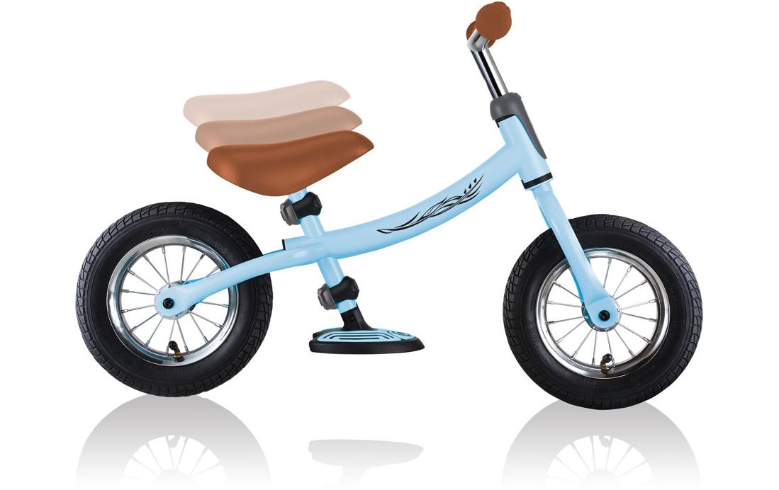 Globber GO BIKE AIR Aufsitzlaufrad – Luftreifen Ø 25,4 cm, verstellbar – ab 3 Jahren – Hellblau