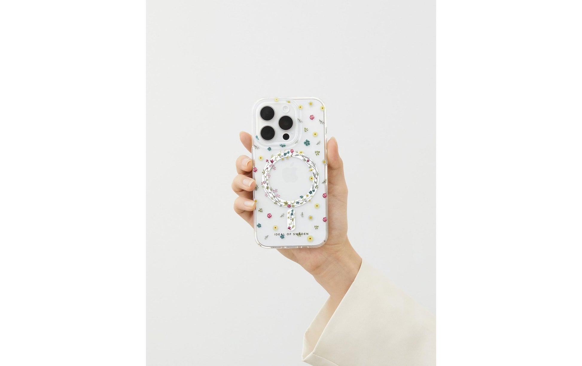 Ideal of Sweden – Backcover – für Apple iPhone 16 – Petite Floral – PC, MagSafe-kompatibel