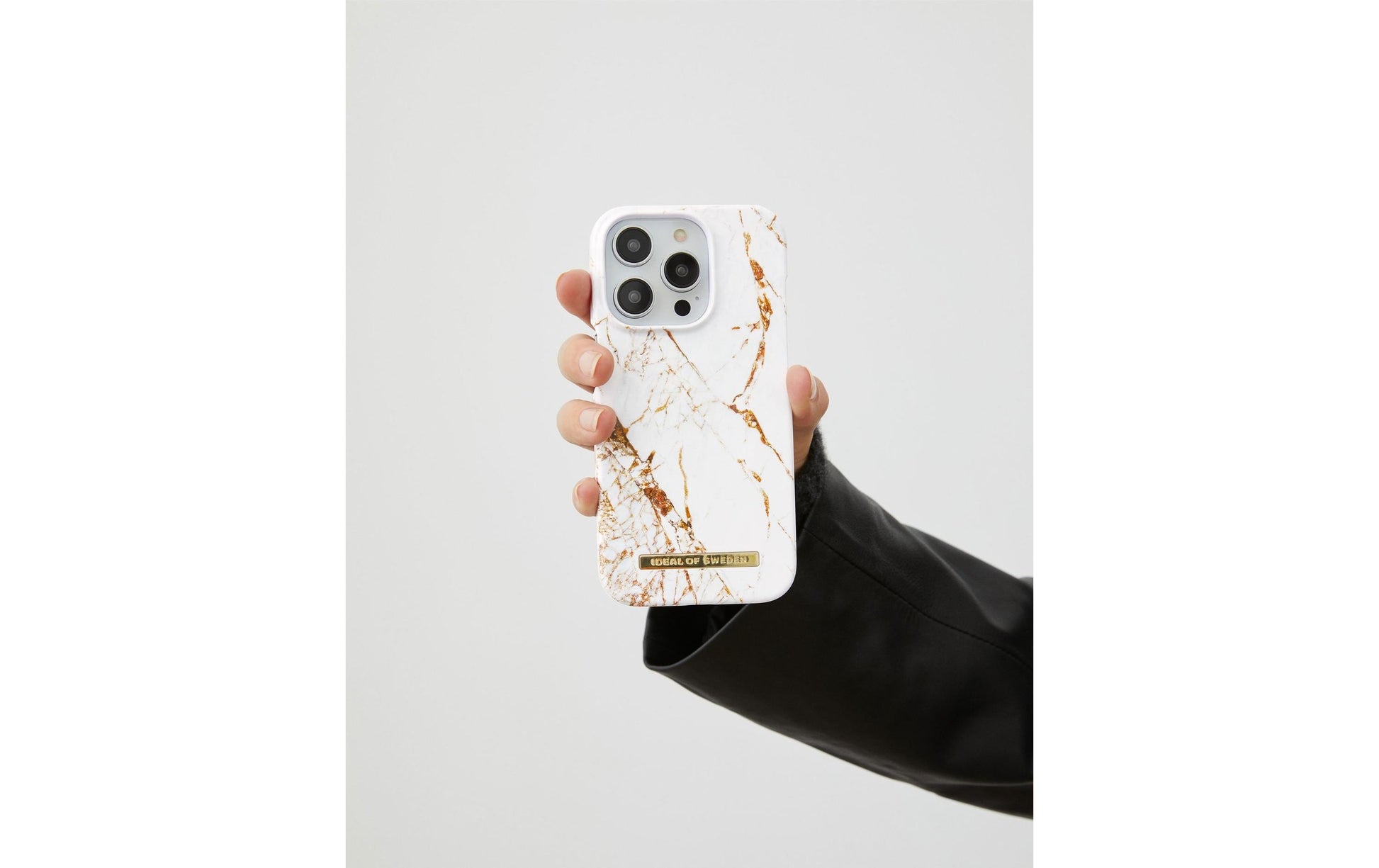 iDeal of Sweden Ideal Cover Backcover – für Apple iPhone 16 Pro Max, MagSafe, PC+Polyester, Carrara Gold