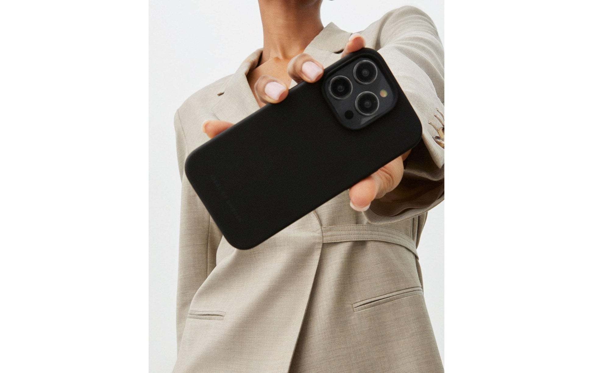 Ideal of Sweden – Backcover – für Apple iPhone 16 Pro – schwarz – MagSafe-kompatibel