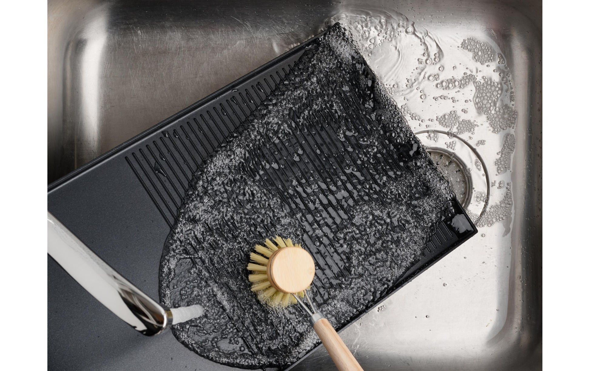 Solis Raclette-Grill 7911 – 10 Personen, 1500 W, Antihaftbeschichtung – Schwarz/Edelstahl