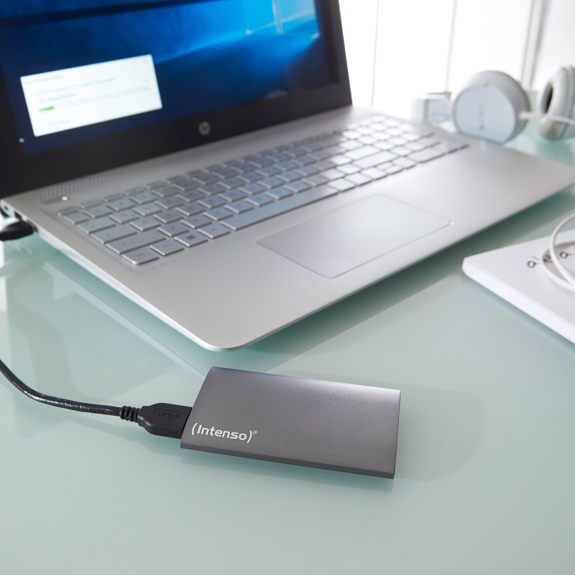 Intenso Premium 128 GB – 1,8" SSD, USB 3.2 Gen 1 (USB Typ-A), 320/70 MB/s Lesen/Schreiben