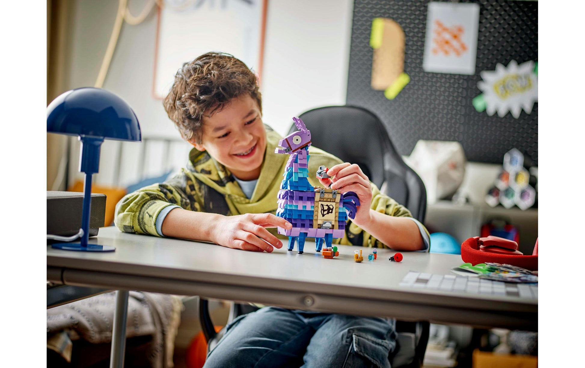 LEGO Vorratslama Set – Fortnite – 691-teilig – ab 12 Jahren