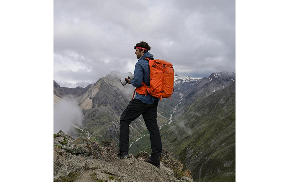 PGYTECH Kamerarucksack OnePro Flex – 40 L, mit Regenhülle, Cordura – Sunset Orange, 330 × 540 × 260 mm