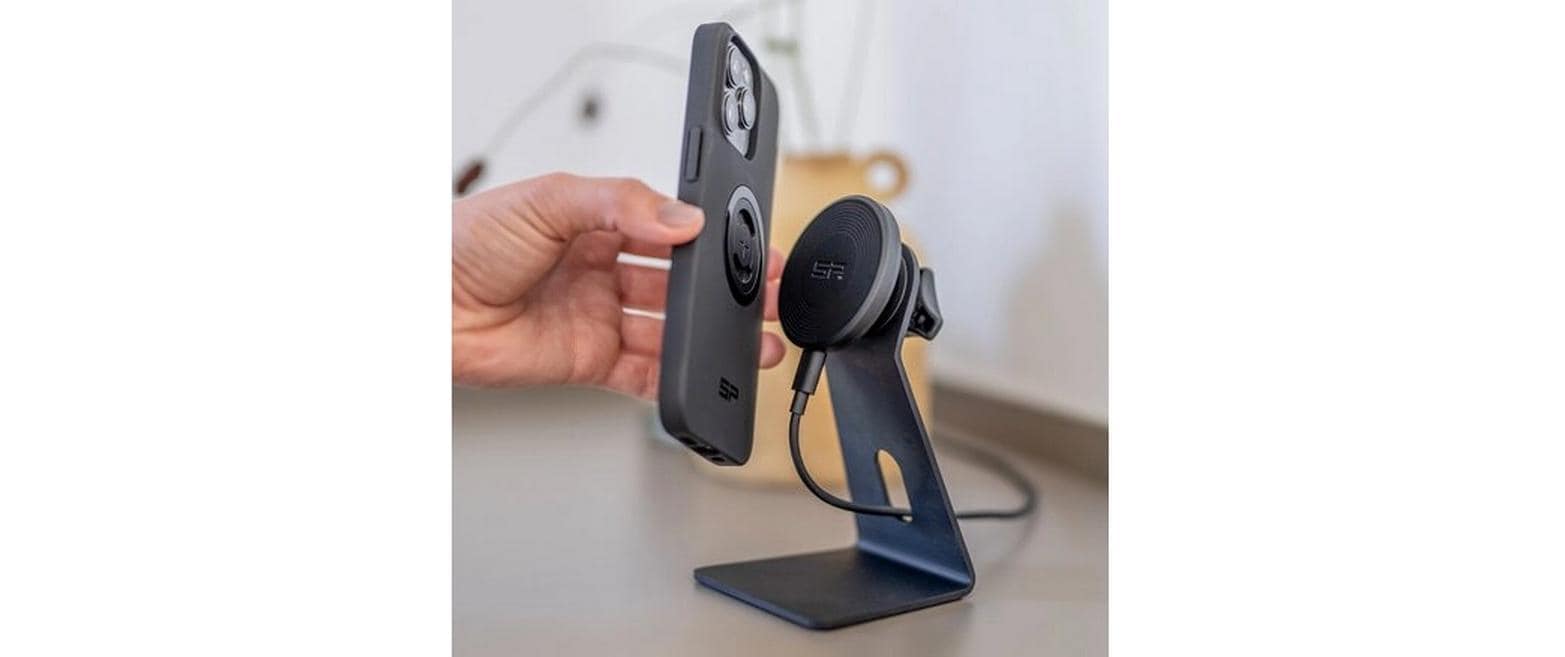 SP Connect Backcover – für Apple iPhone 16, MagSafe, Kunststoff, schwarz