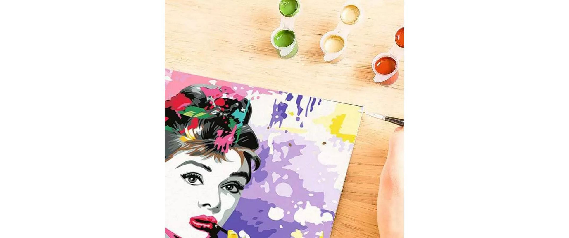 Ravensburger CreArt – Malen-nach-Zahlen-Set – Audrey Hepburn – 30 × 40 cm – ab 14 Jahren