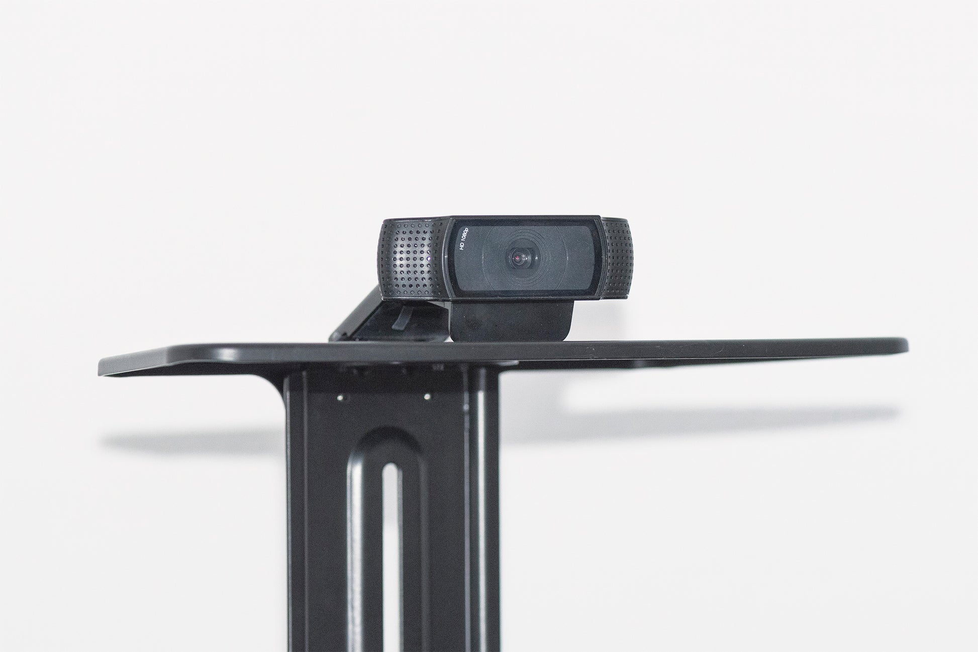 Digitus Displayständer, neigbar, höhenverstellbar, für 37–70", VESA 600×400, bis 50 kg, schwarz