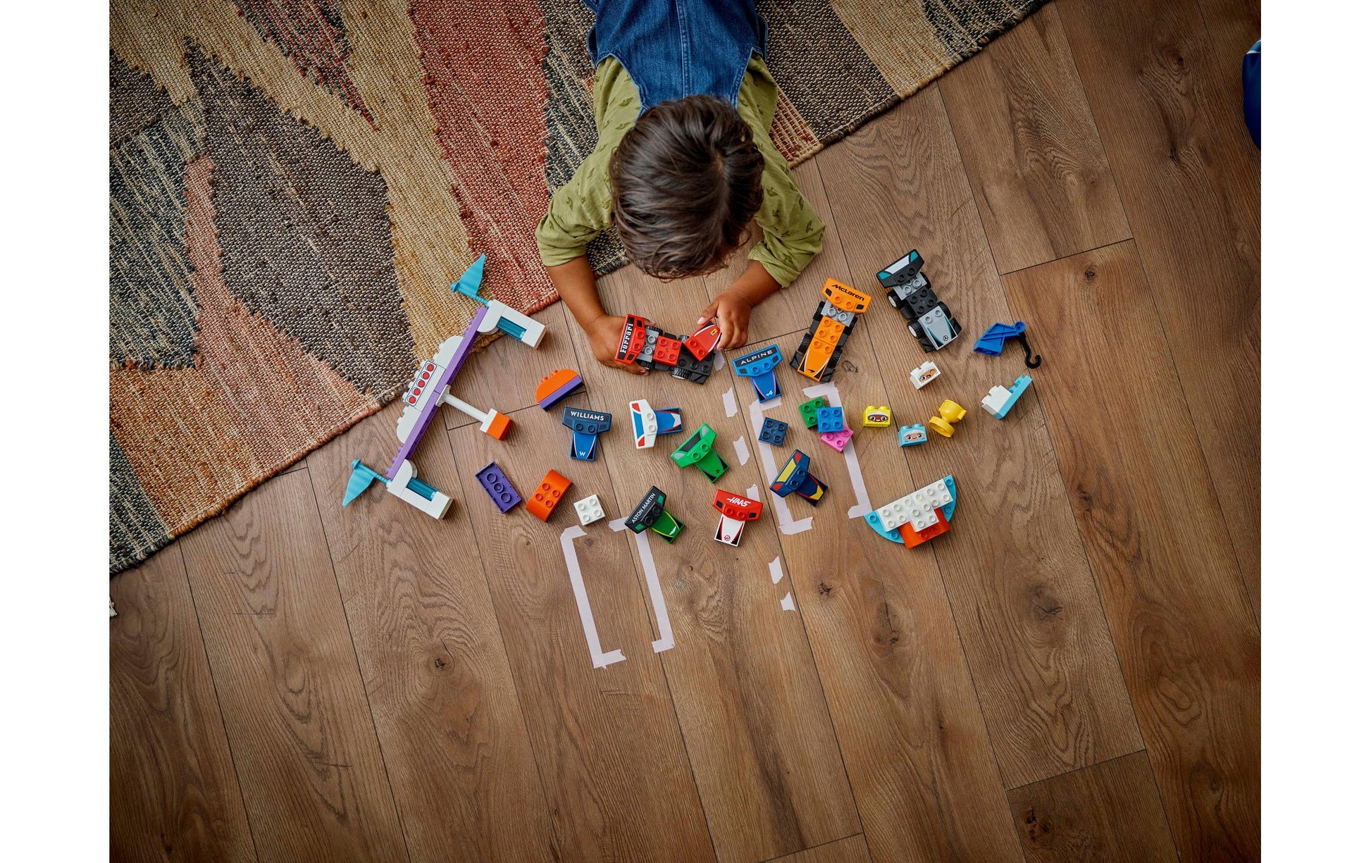 LEGO DUPLO Rennautos – 70-teilig – ab 2 Jahren – 28,2 × 7,9 × 54 cm