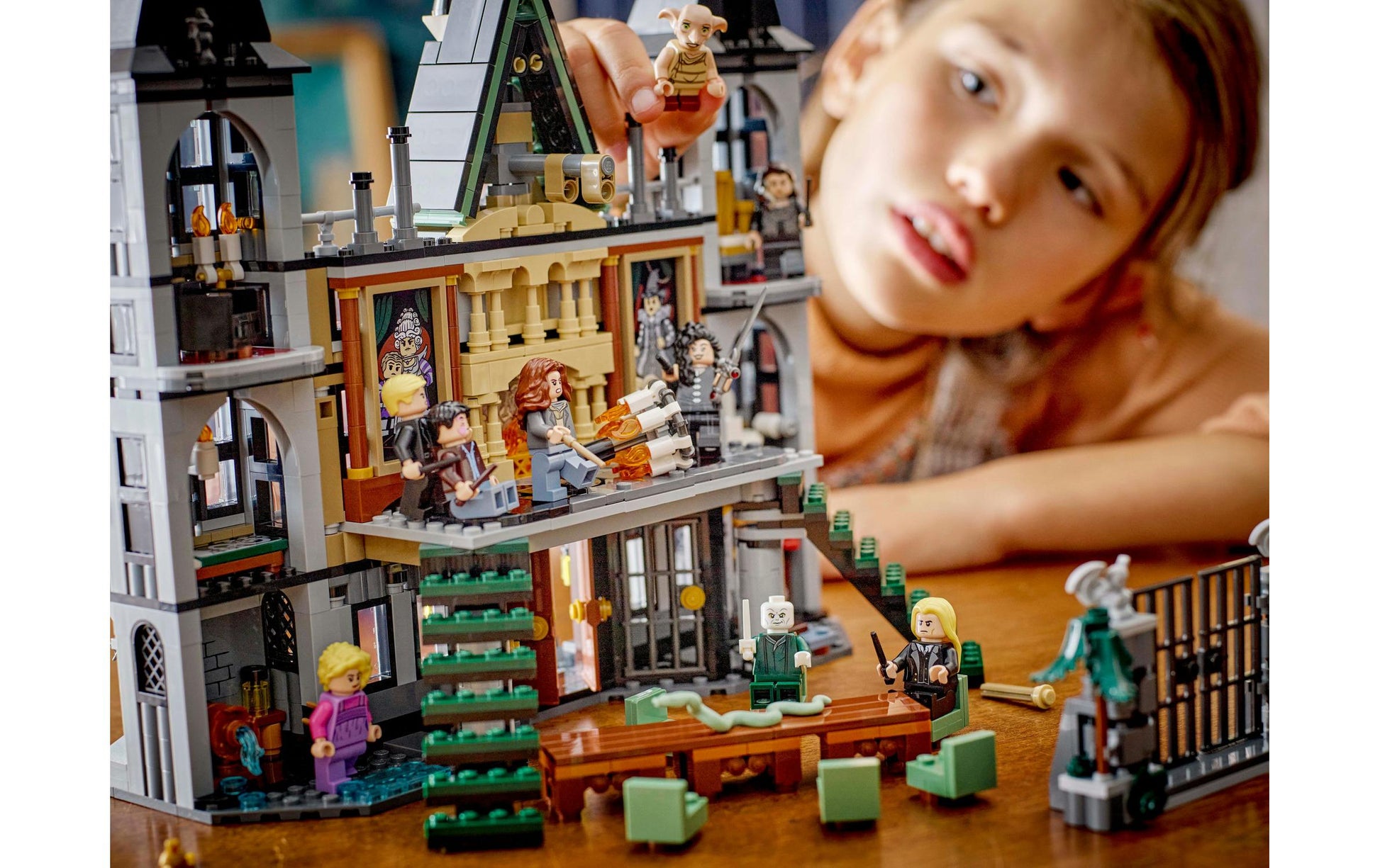 LEGO Bauset Landsitz der Familie Malfoy – Harry Potter – 1601-teilig – 37,8×9,4×48 cm – ab 10 J.