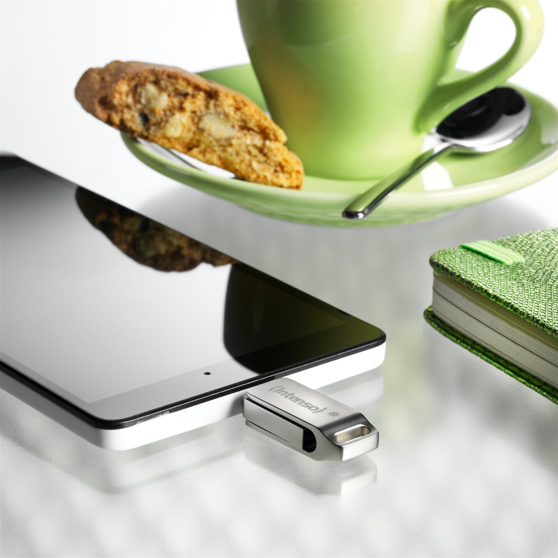 Intenso cMobile Line 32 GB – USB‑A/USB‑C – 70 MB/s – für Windows, MacOS – Silber
