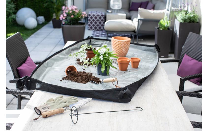 Windhager Pflanz- und Unterlegplane – 1,5 m × 1 m, Fleece/HDPE, Schwarz/Grau