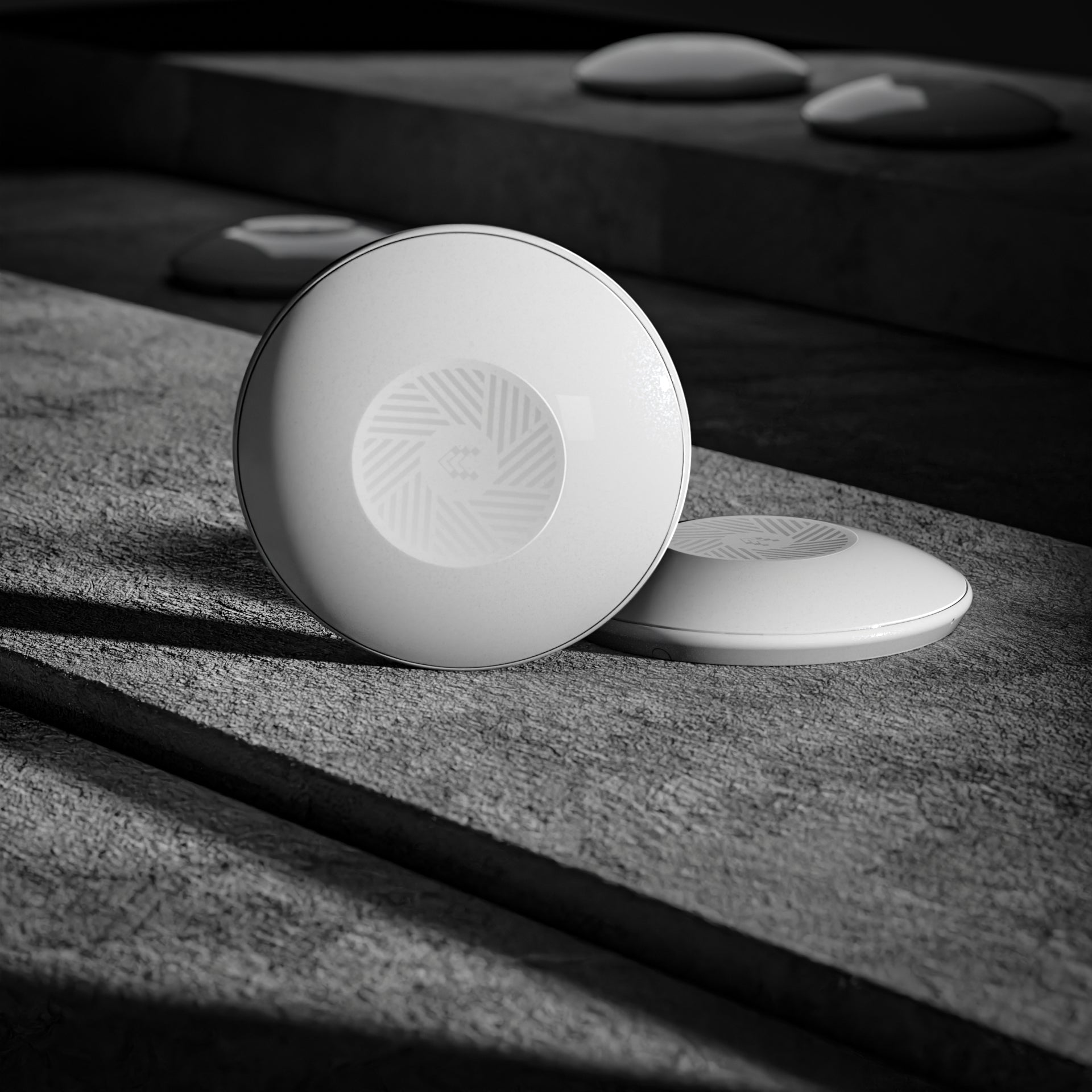 Teltonika TAP100 – Access Point – Wi‑Fi 4 (2,4 GHz), 300 Mbit/s, PoE, Wand/Decke