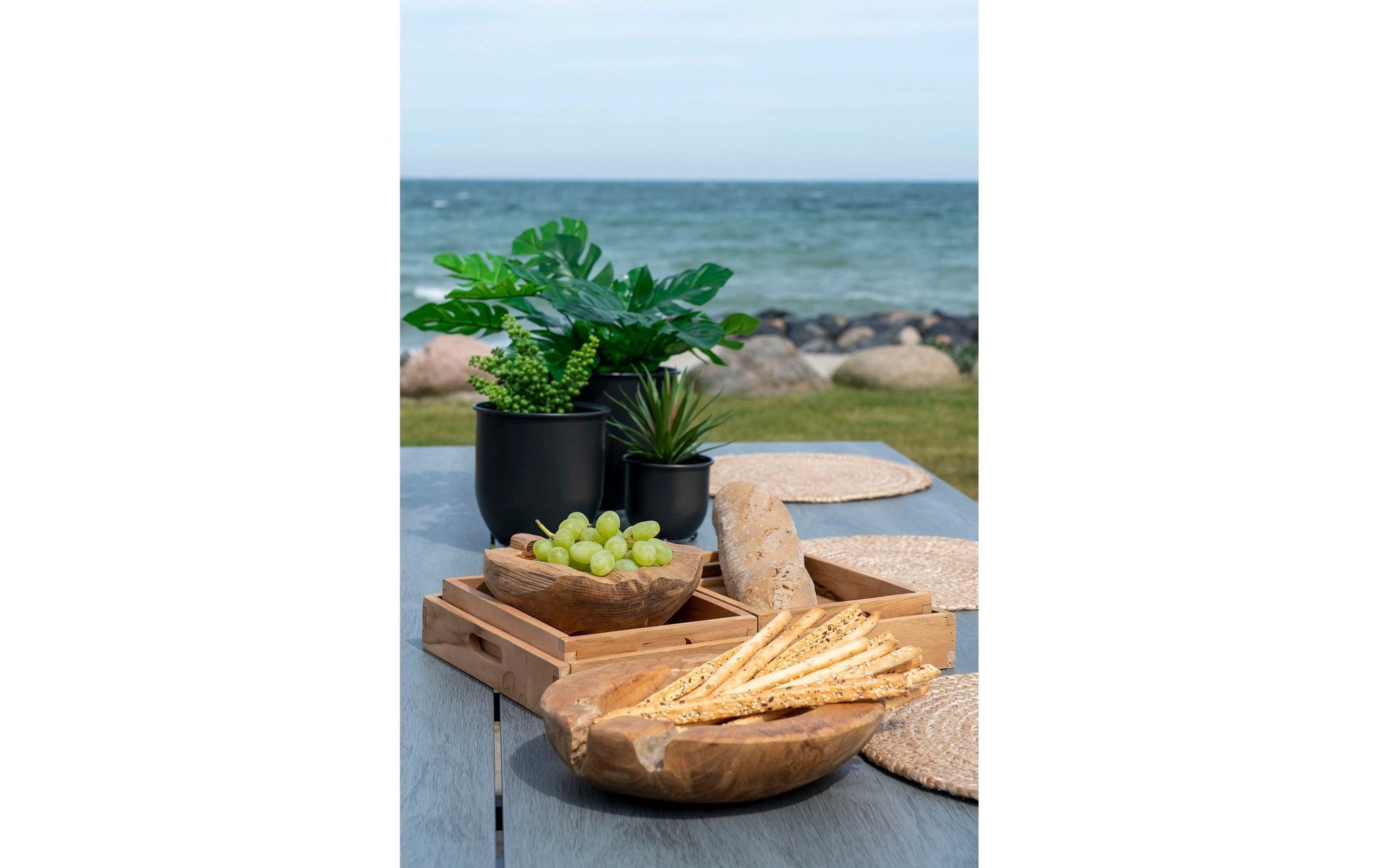 House Nordic Schale – Teakholz, Natur – Ø 30 × 10 cm