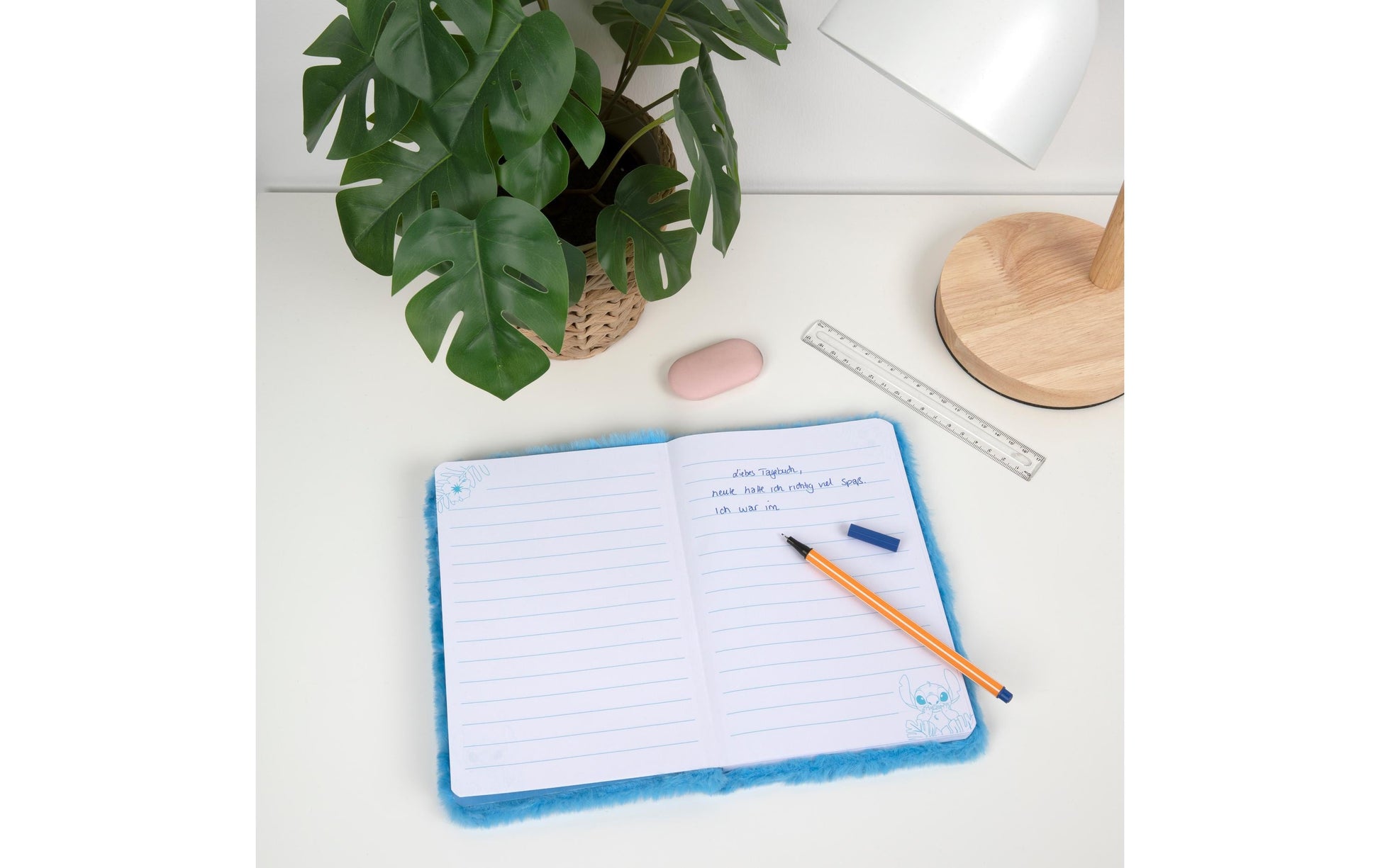 Undercover Notizbuch – A5 – Liniert 12 mm – 80 Seiten – 80 g/m² – Gebunden, Disney-Motiv, Hellblau