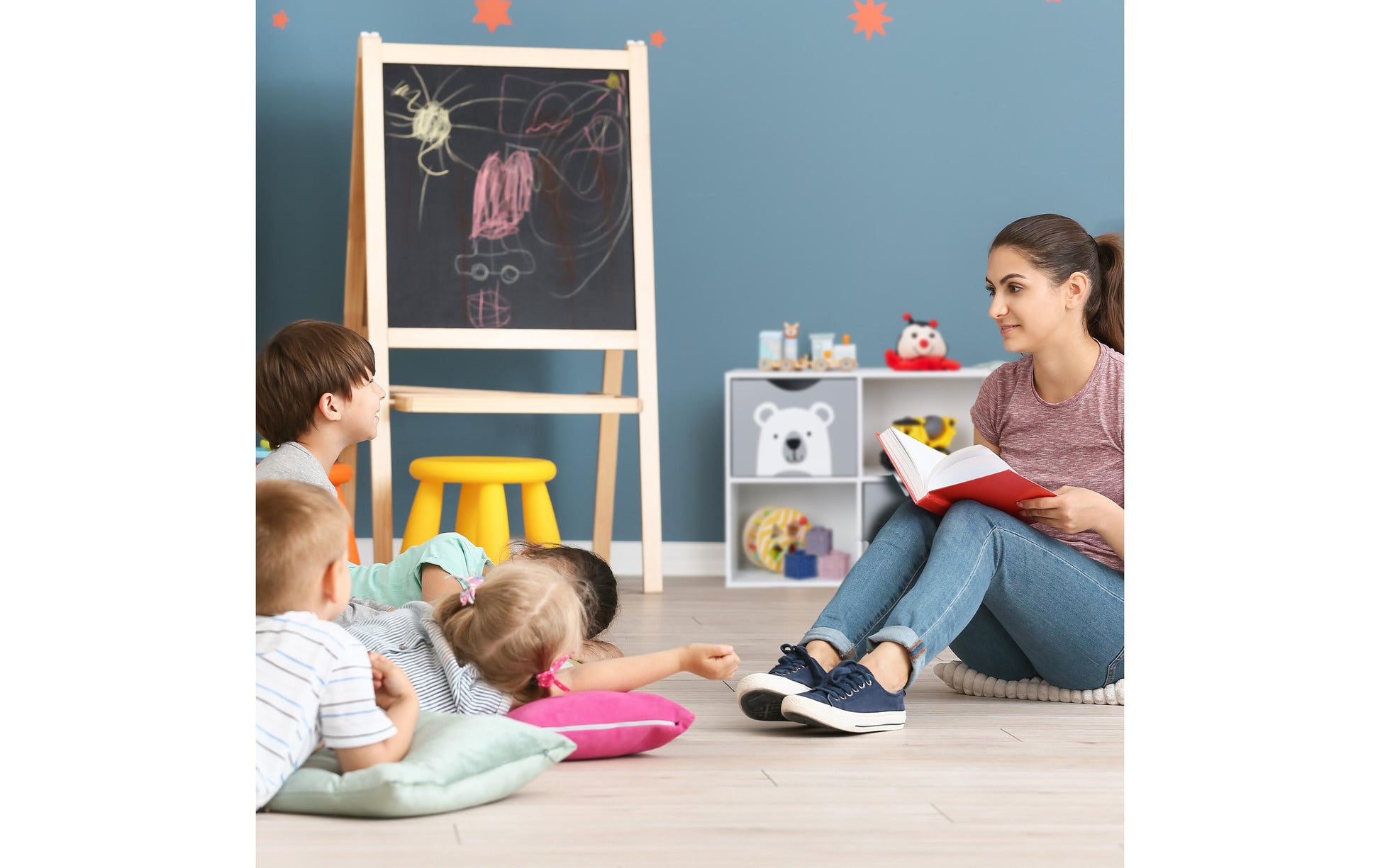Relaxdays Freistehendes Büro-/Lagerregal, Kinderregal Bär – 4 Böden – 60 × 24,5 × 48 cm – Grau/Weiss – MDF
