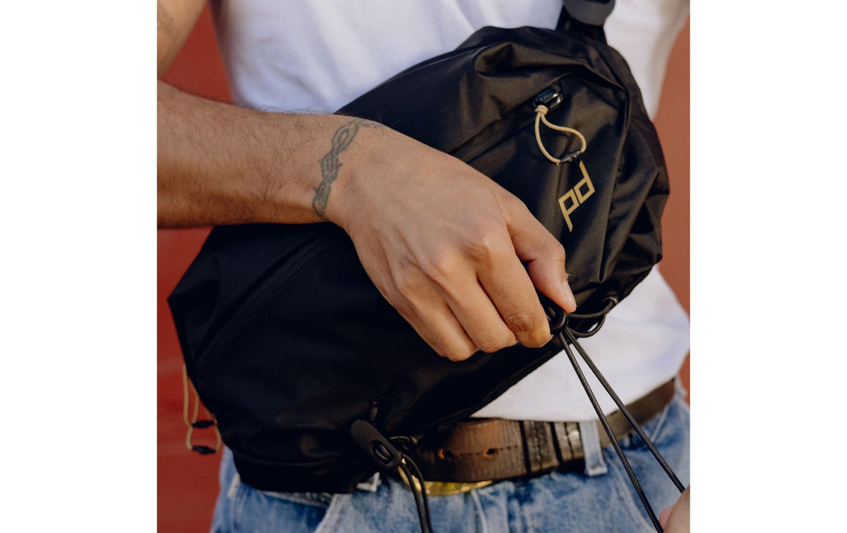 Peak Design Outdoor Sling 7L Kamera-Tasche – Nylon, Mesh, PU – Schwarz
