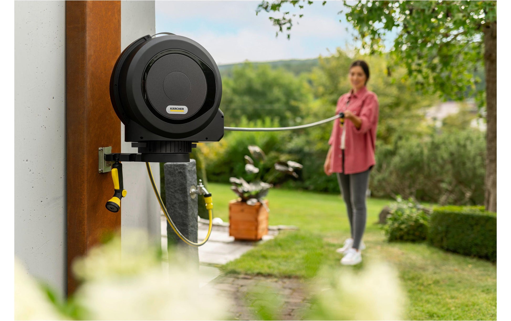 Kärcher HBX 4.20 Automatische Schlauchbox 20 m – mit Automatik, wandmontierbar, schwarz