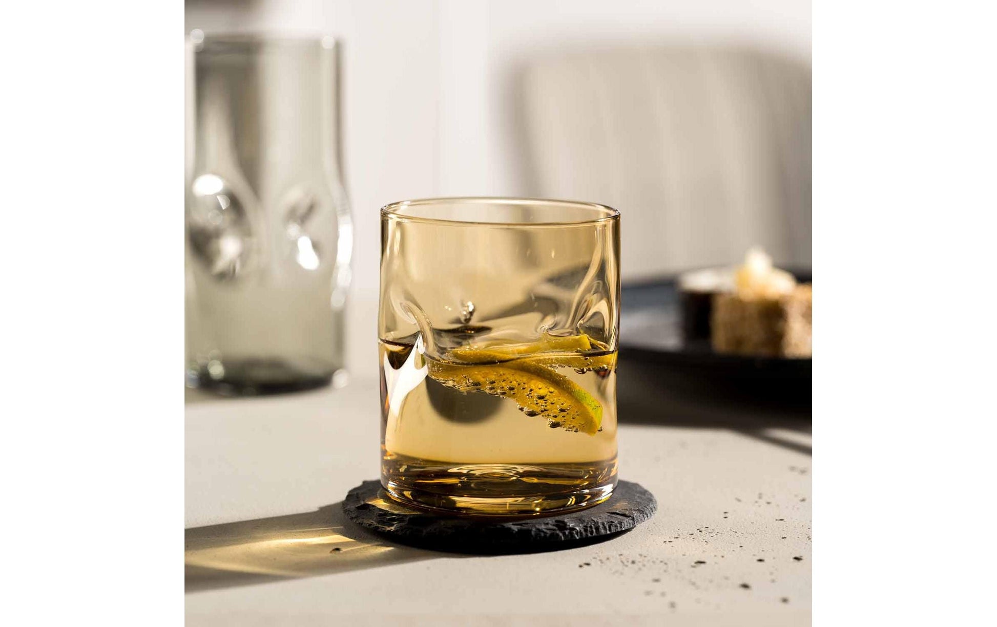 LEONARDO Trinkglas – 0,30 l, Kalk-Natron-Glas, Mehrfarbig, 4 Stück
