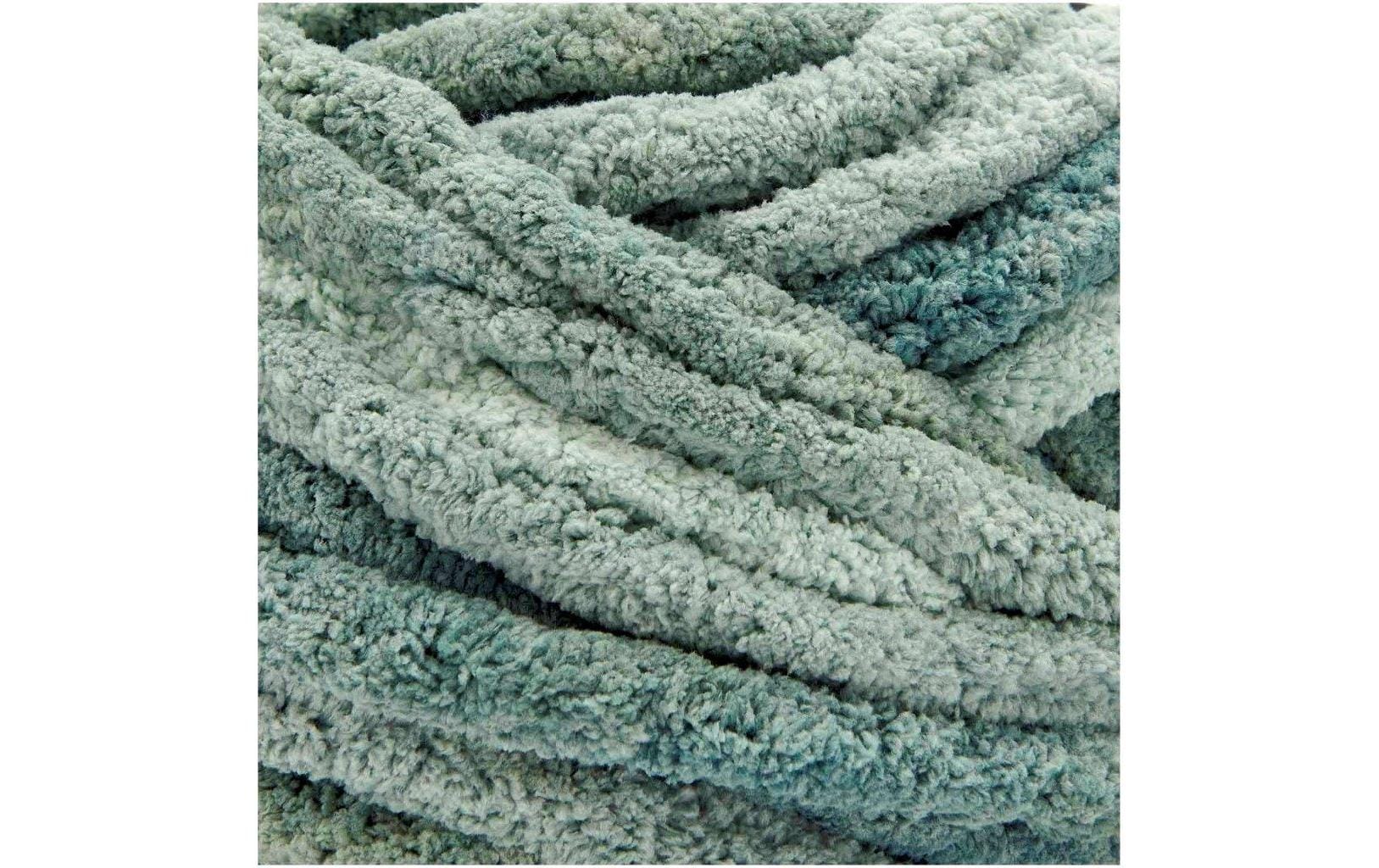 Rico Design Chenillove Super Big Print Wolle Efeugrün – Extra dick, 300 g, 36 m, 100% Polyester, Nadelstärke 25 mm