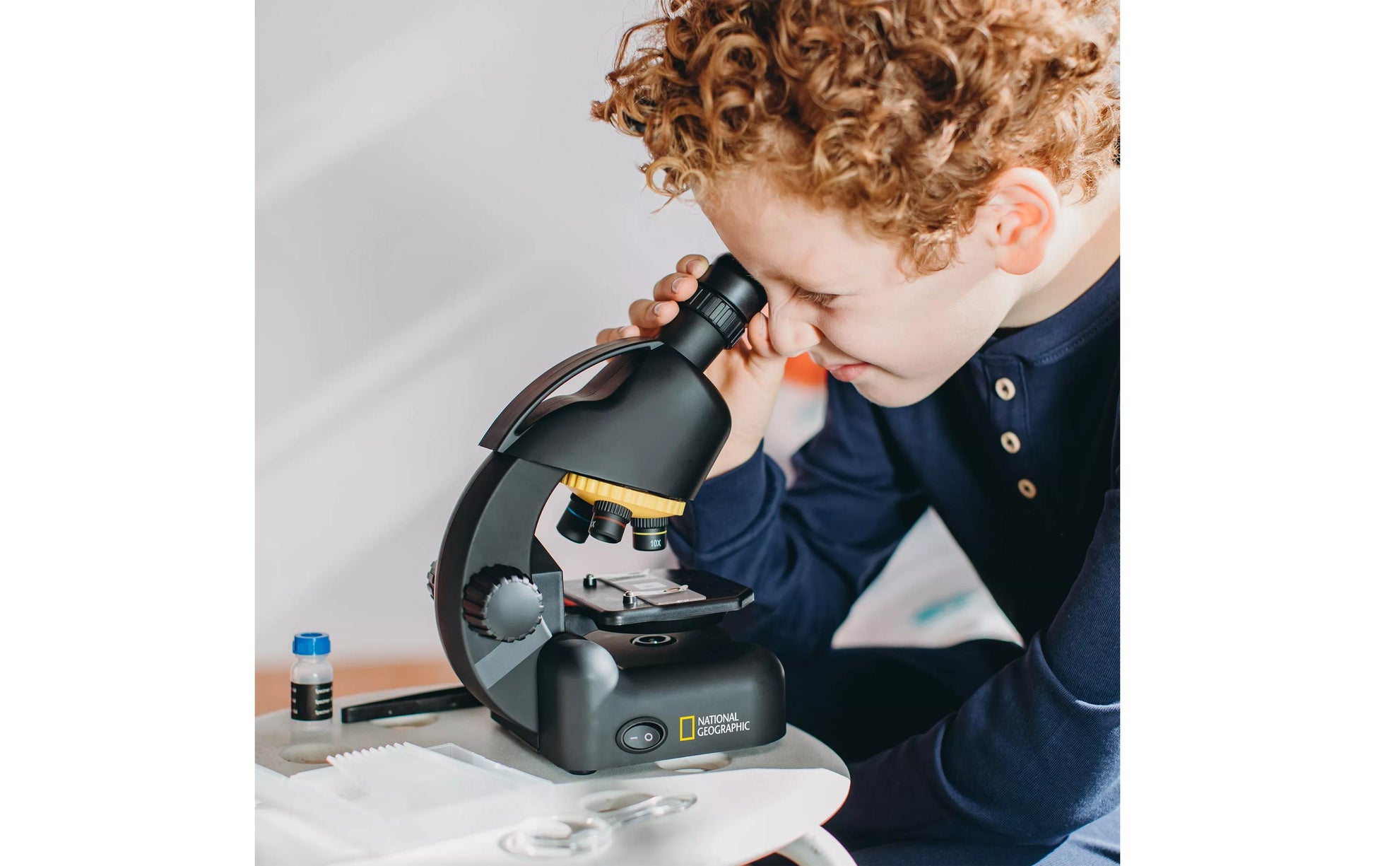 National Geographic Experimentier-Bausatz – Tele-/Mikroskop-Set, 60×, mit Stativ, ab 8 Jahren