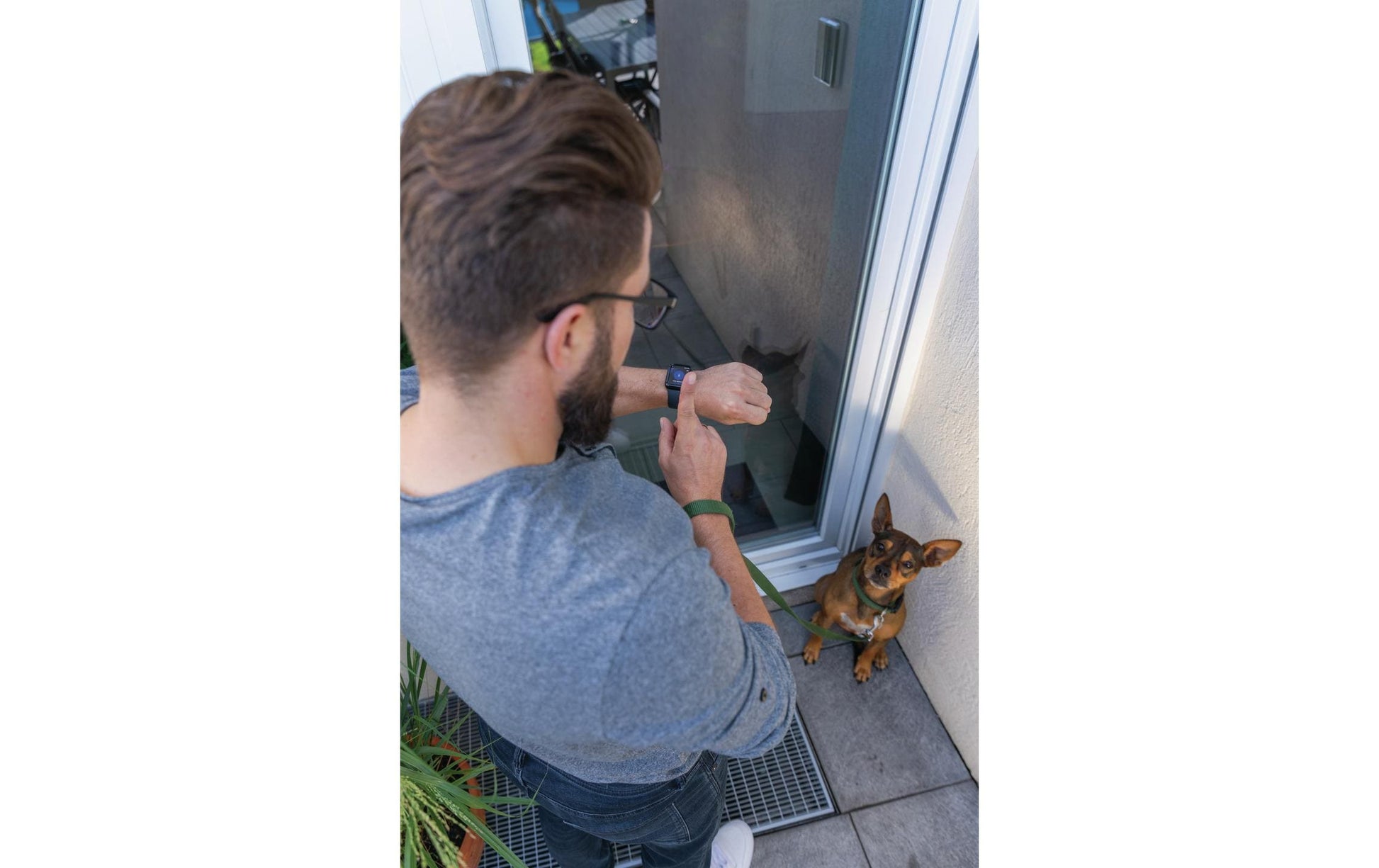 ABUS WINTECTO One FCA4100W Smart-Vorhängeschloss – BT, Batteriebetrieben (AA), Weiss, 63×92×300 mm